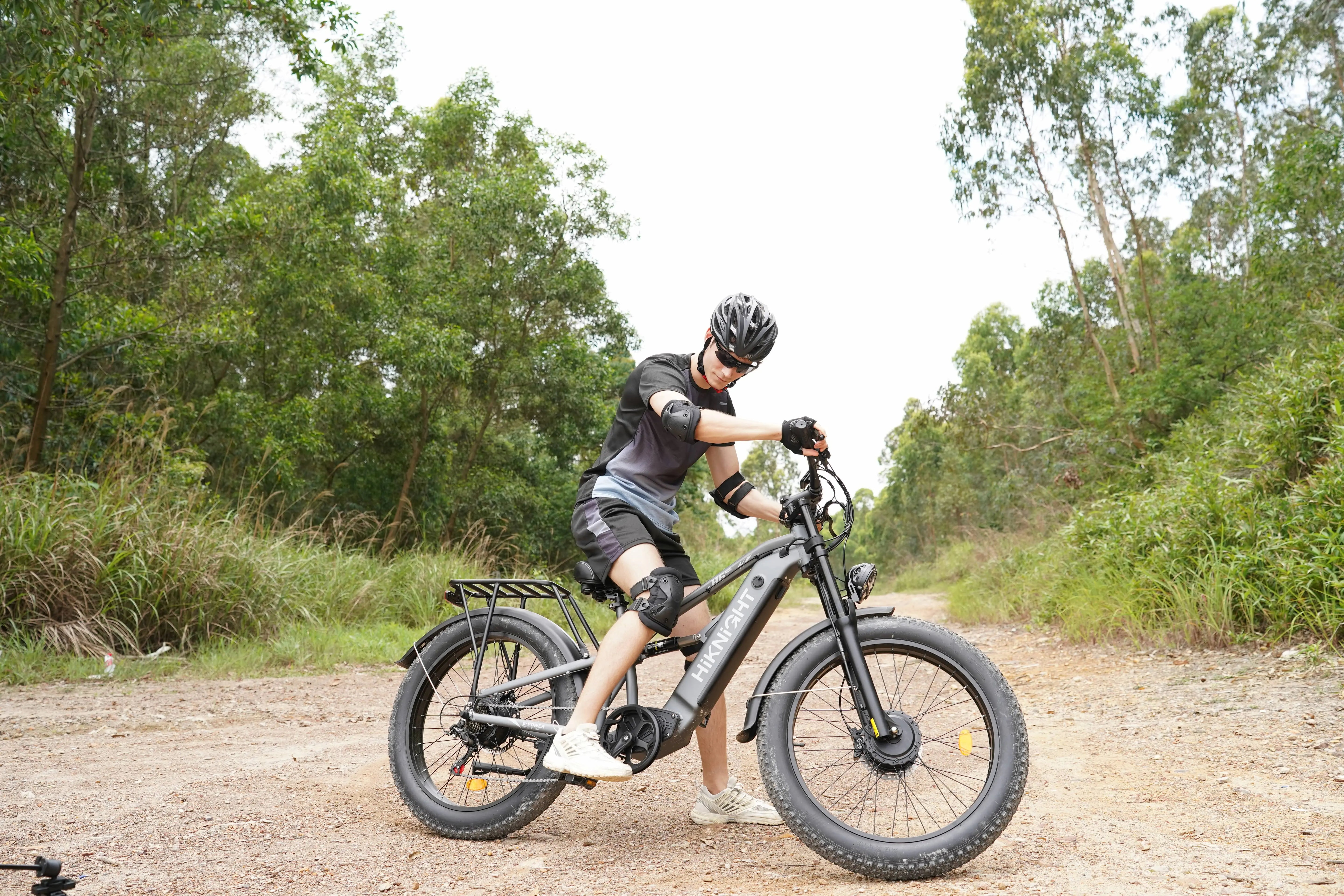 7 Reasons the H6 Pro Is Perfect for Off-Road Adventures
