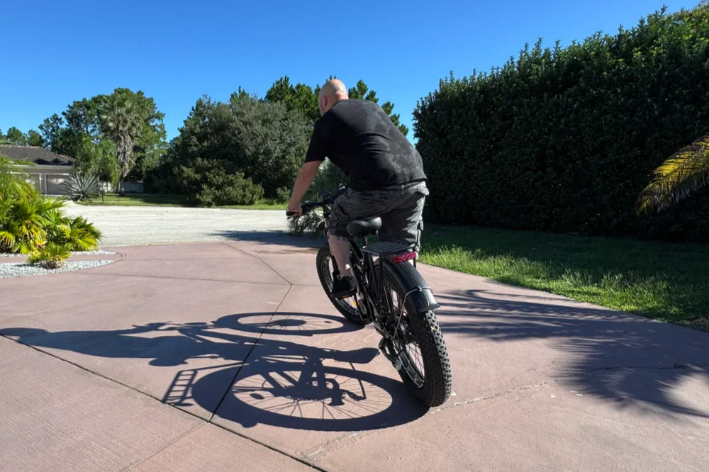 Bike Cruiser Bike Explained: How Comfort-Oriented Design Evolved Into High-Performance Electric Riding